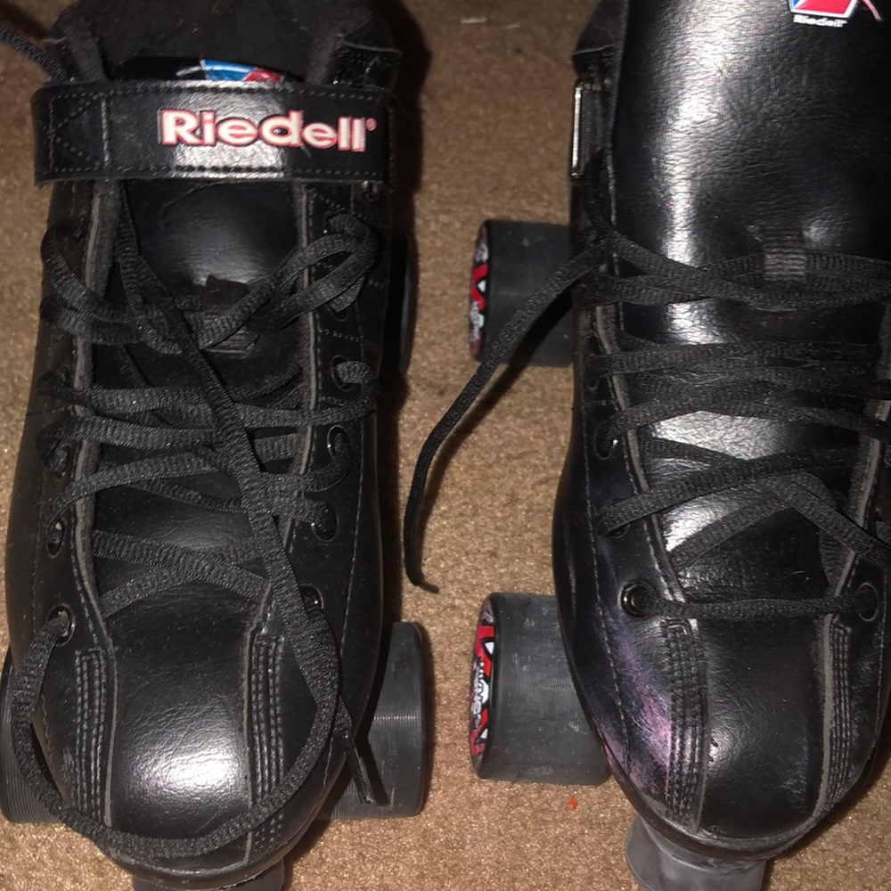 Riedell skates